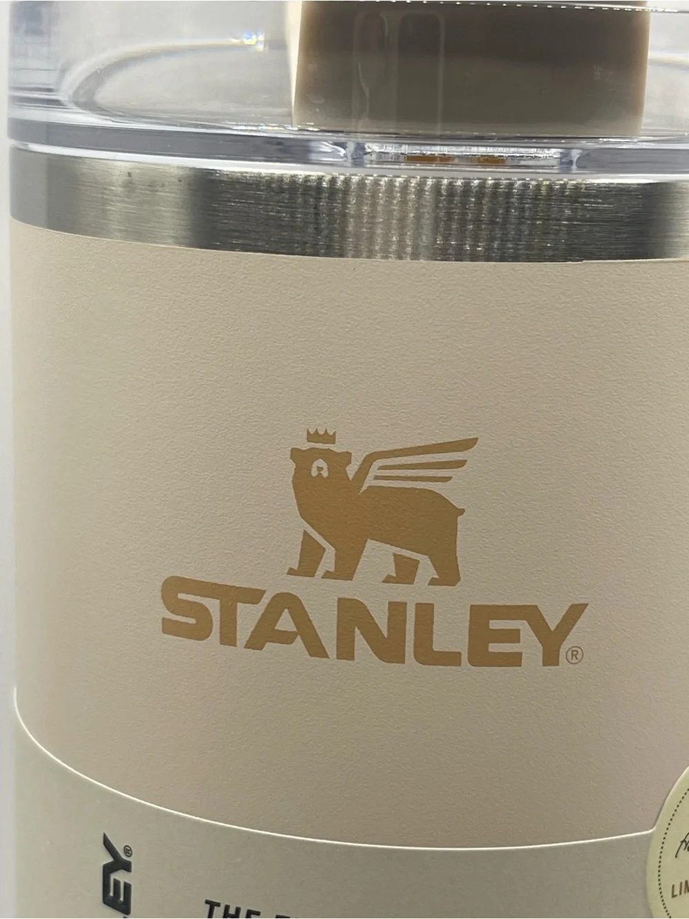 Hearth & Hand with Magnolia LimiteStanley Cream Quencher H2.0 Tumbler with Handl